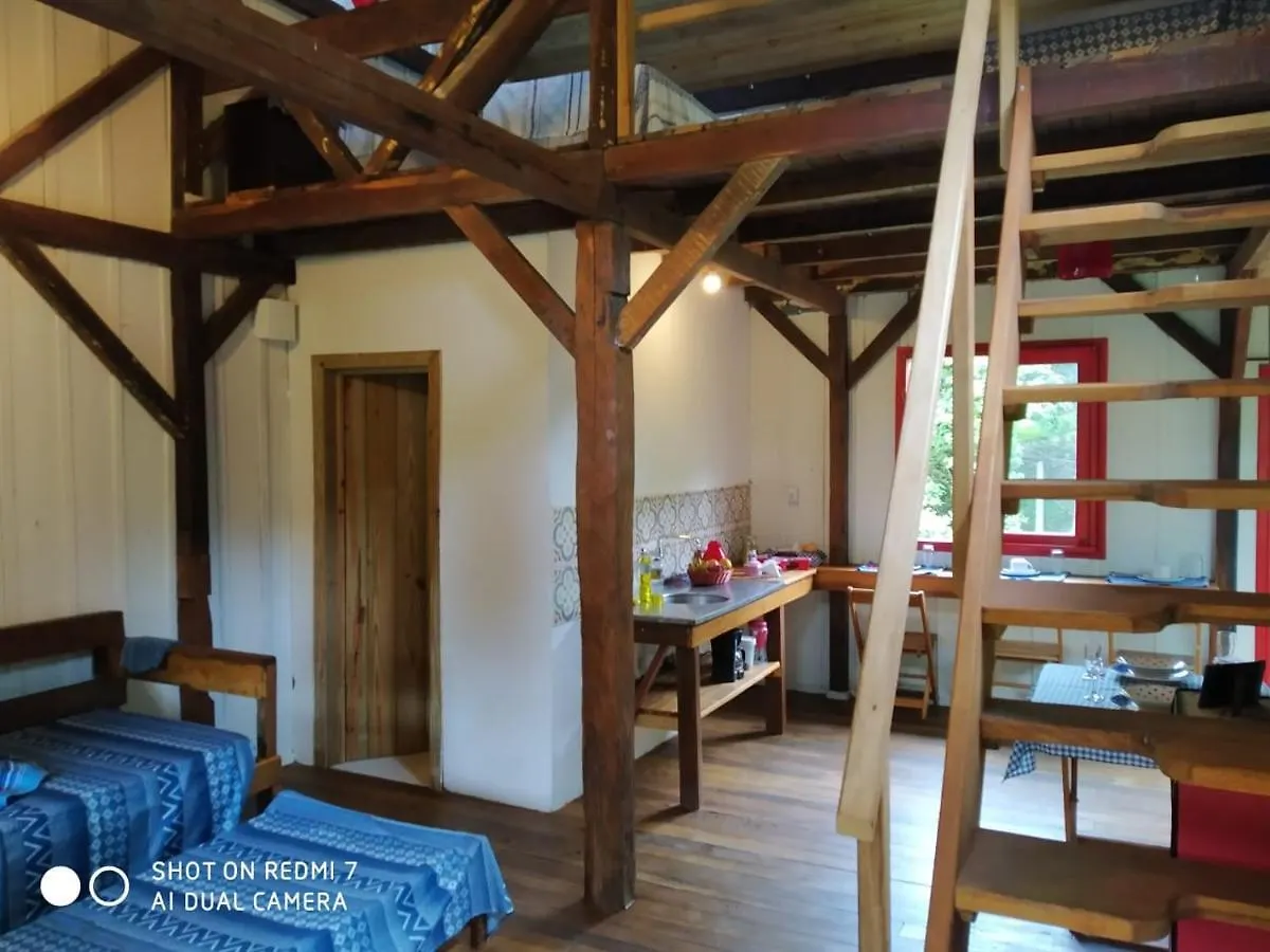 Quinta Da Gavea - Hospedaria E Quintal Criativo Rodeio Bed & Breakfast
