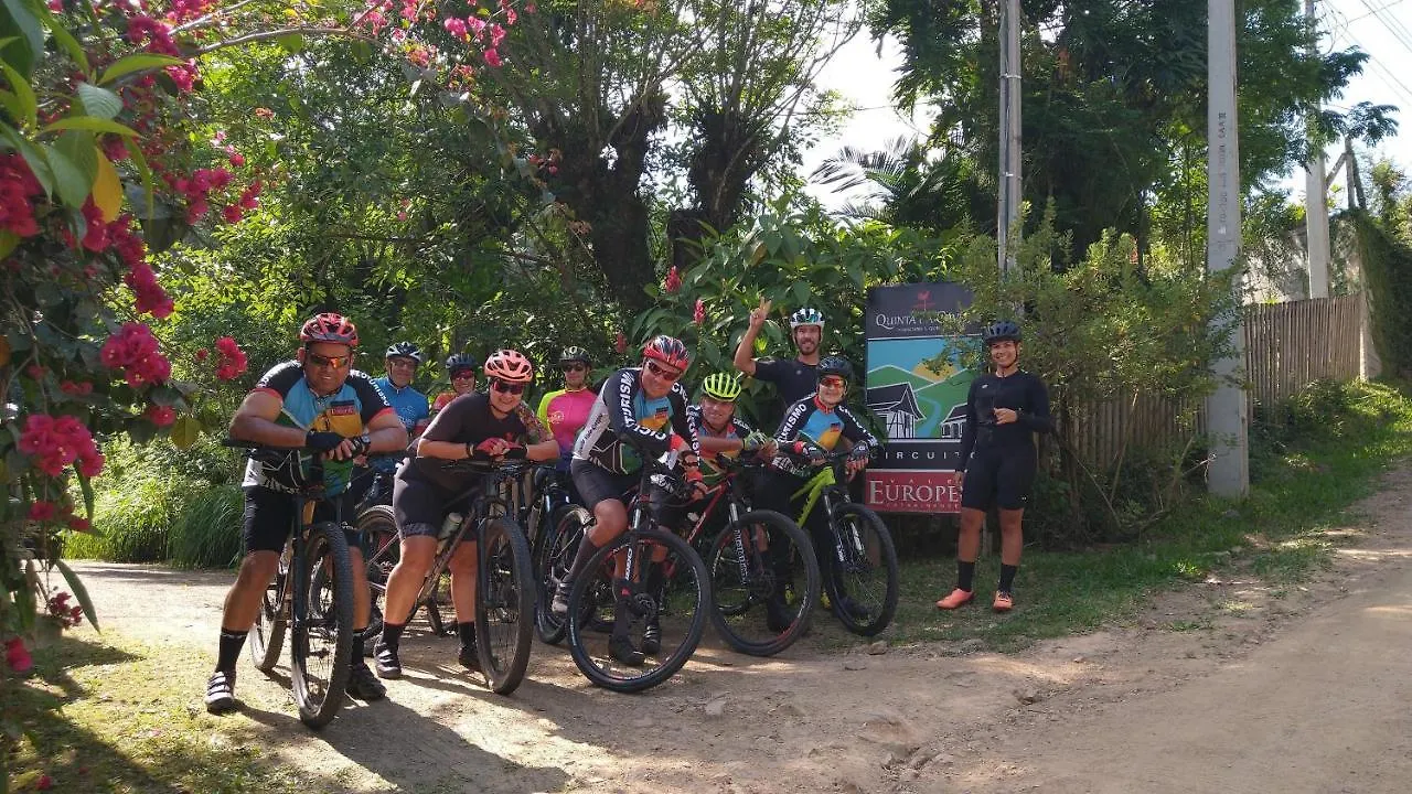 Quinta Da Gavea - Hospedaria E Quintal Criativo Rodeio Alojamento de Acomodação e Pequeno-almoço