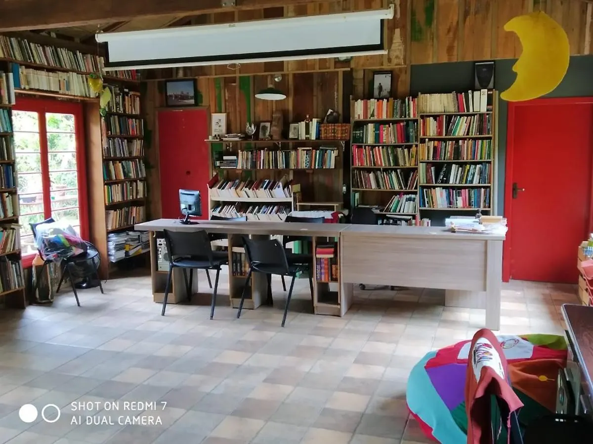 Alojamento de Acomodação e Pequeno-almoço Quinta Da Gavea - Hospedaria E Quintal Criativo Rodeio Brasil